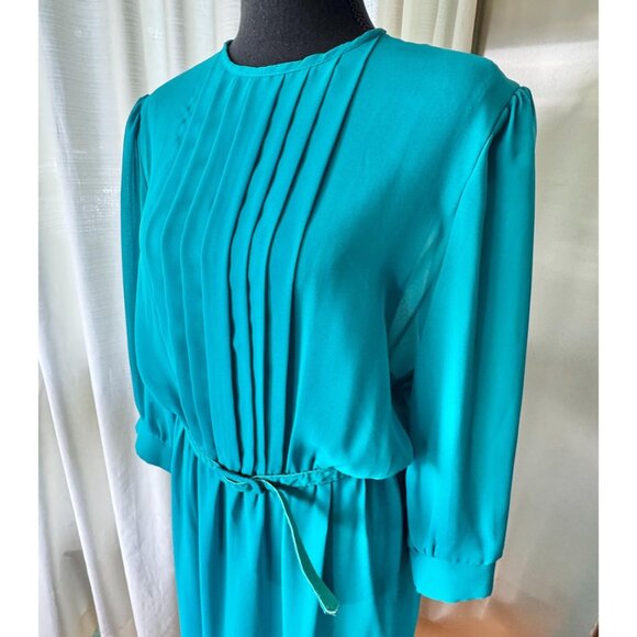 Vintage 80s A-line dress, turquoise, pleated bodice, assorted belt, long sleeves - Picture 2 of 8